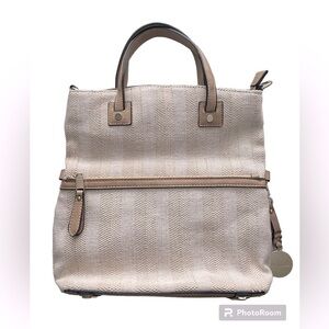 Simply Noella Tote with Cross Body Herringbone
Fabric